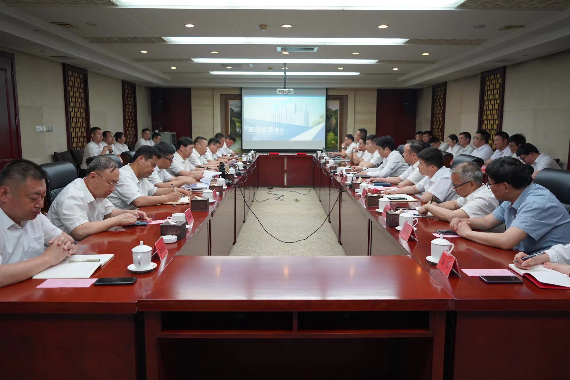東光縣人民政府與圣效集團舉行產業合作簽約儀式